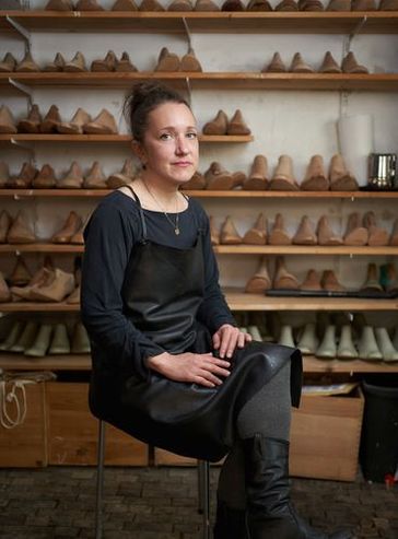 portrait4.jpg 1